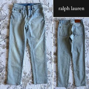 Ralph Lauren Hemmed Blue Jeans in Light Wash • 26x25.5